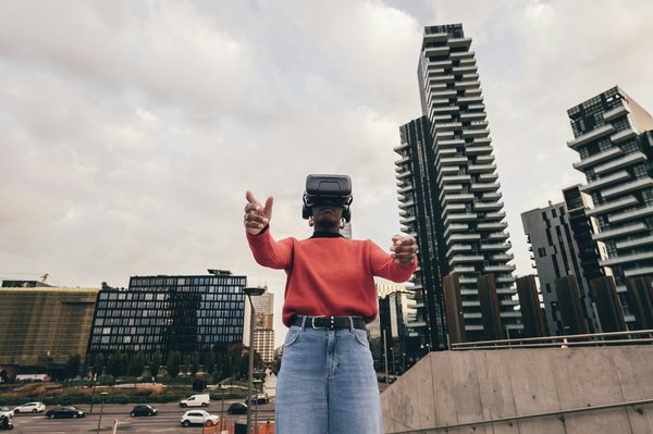 Die besten techwear-outfits für abenteuerliche städtereisen